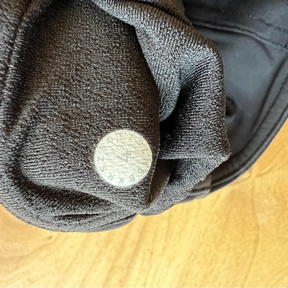 LULULEMON LUXESTREME LEGGINGS 4 RIBBED SIDE LEG PANEL POCKETS ANKLE YOGA ACTIVE - Picture 11 of 11